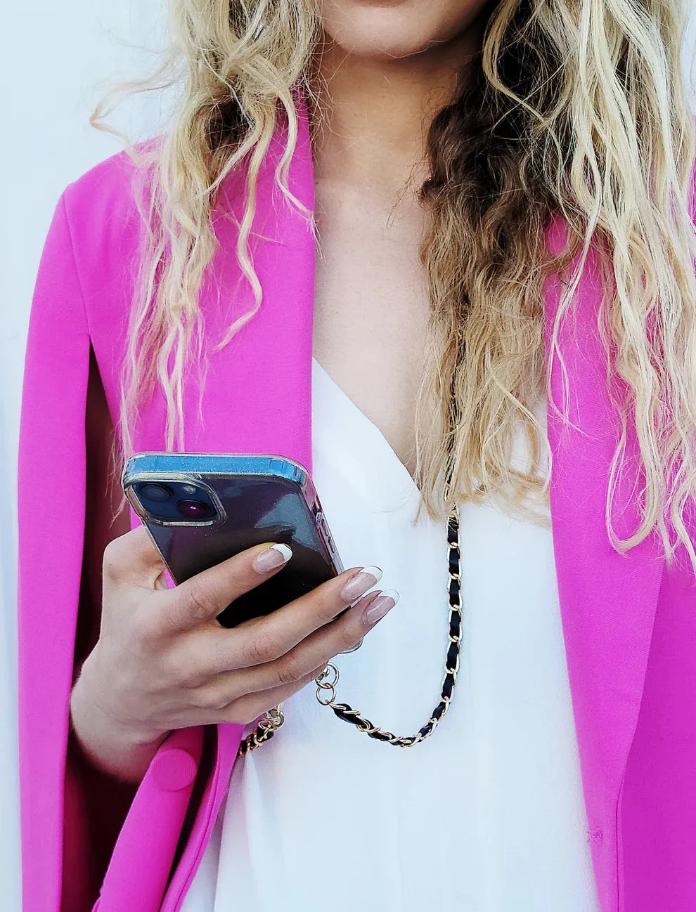 OMG BLING Long Vegan Leather Cellphone Chain In Black