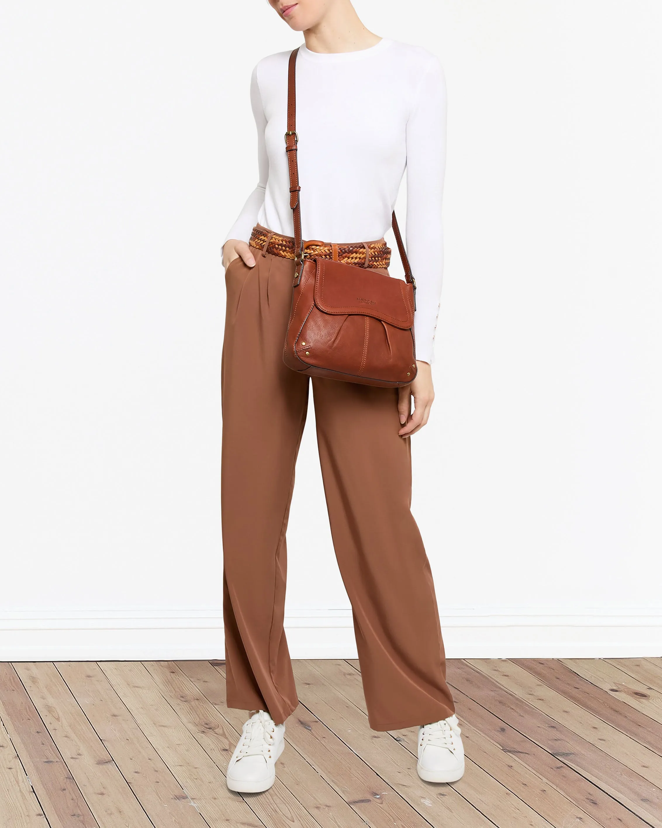 Ria NS Crossbody