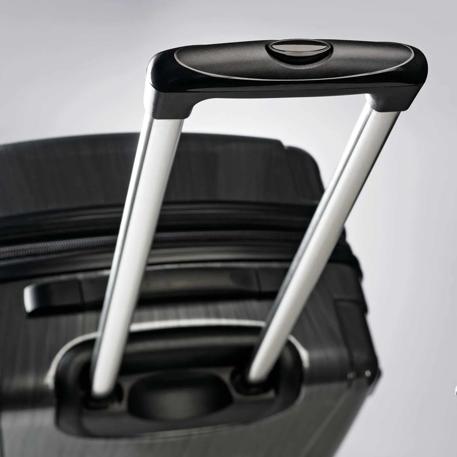 Samsonite Winfield 2 Hardside Luggage