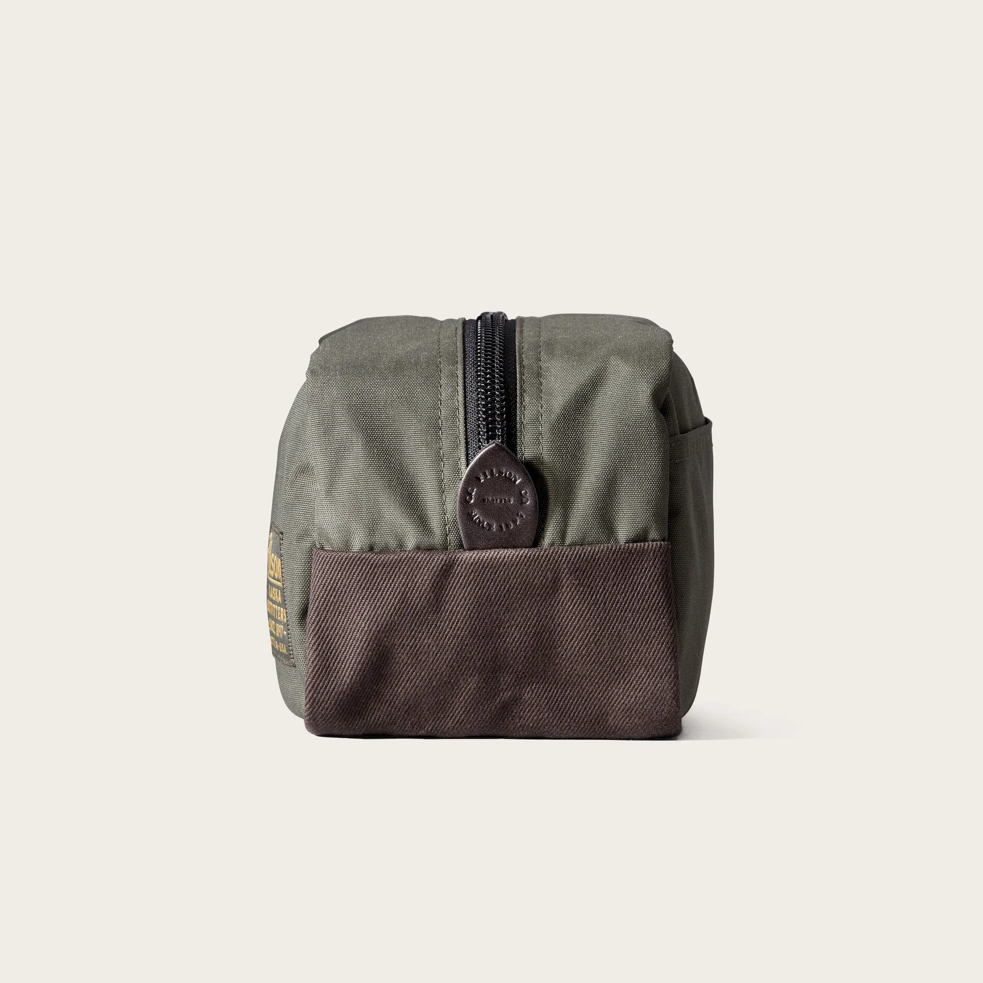 TRAVEL PACK